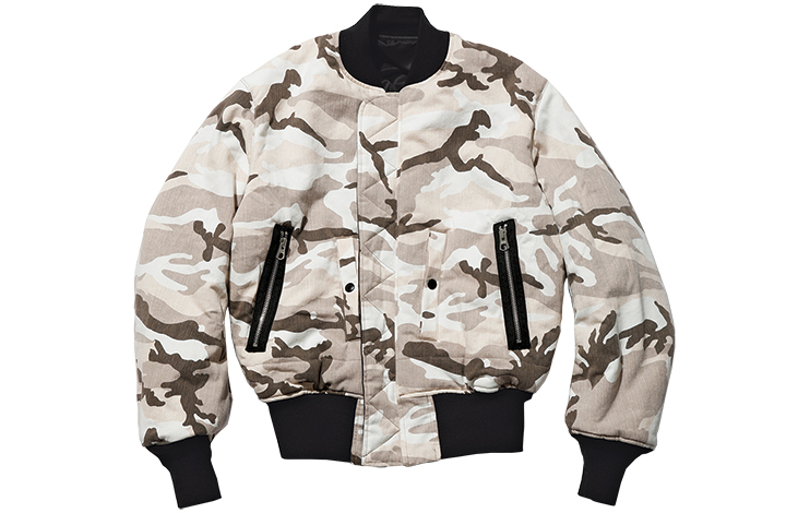 80年代MA-1が持つ飾り気のないギア感こそ最高にグラマラスだ｜雑誌