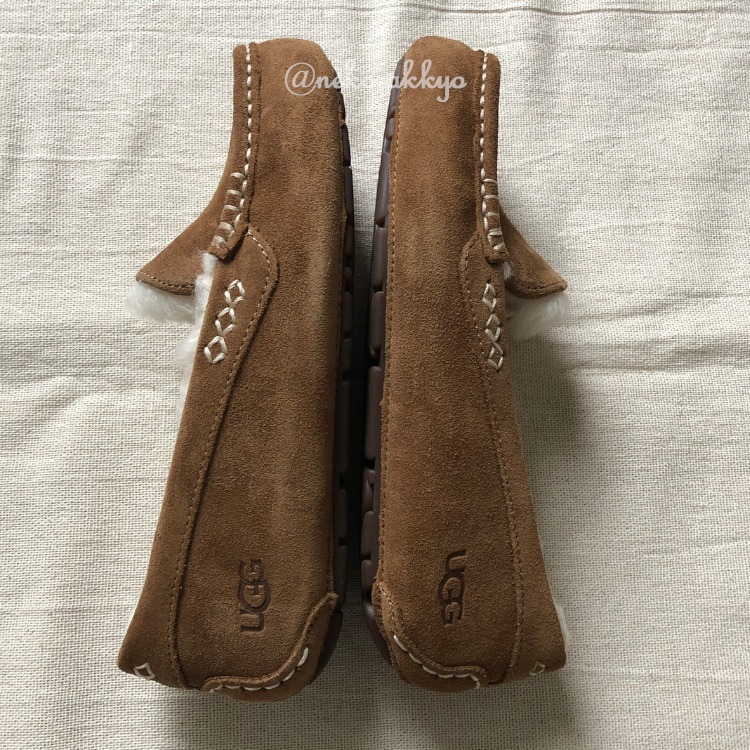 UGG☆ANSLEY モカシン☆送料込 (UGG/フラットシューズ) 1106878【BUYMA】