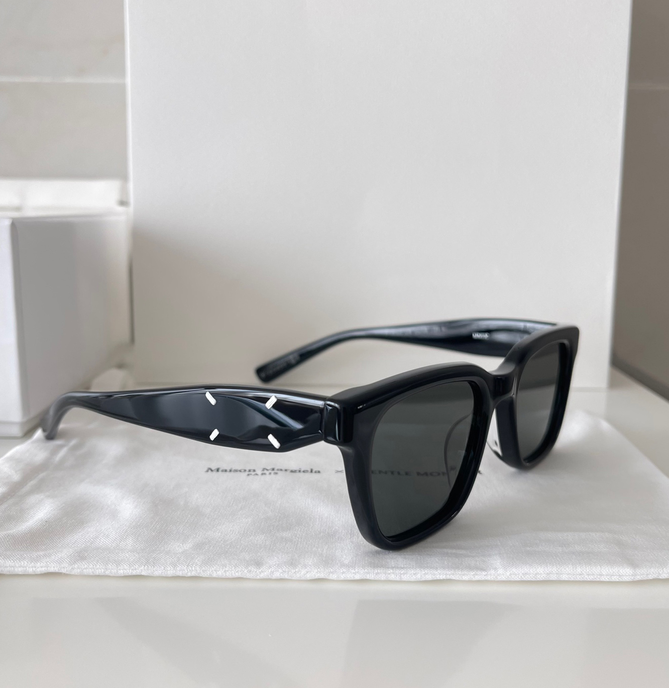 Maison Margiela X GENTLE MONSTER】MM110 01 (BLACK) (Gentle Monster