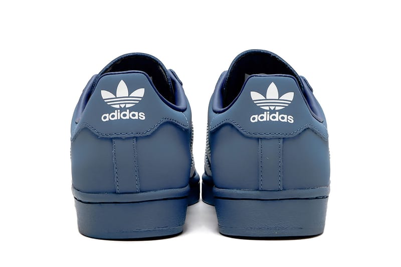 アトモスから常田大希とアディダスのコラボスーパースターが登場