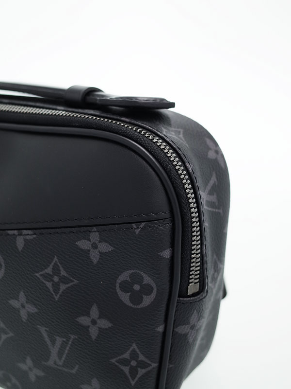 LOUIS VUITTON】ルイヴィトン『モノグラム エクリプス バムバッグ
