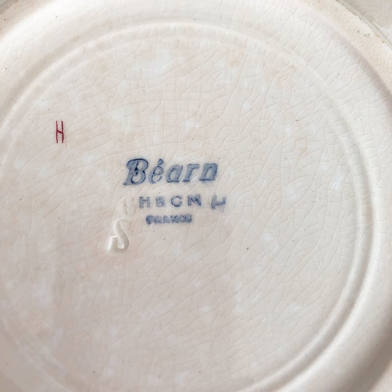 HBCM べアン クレイユモントロー バスク柄デザードプレート B フランス