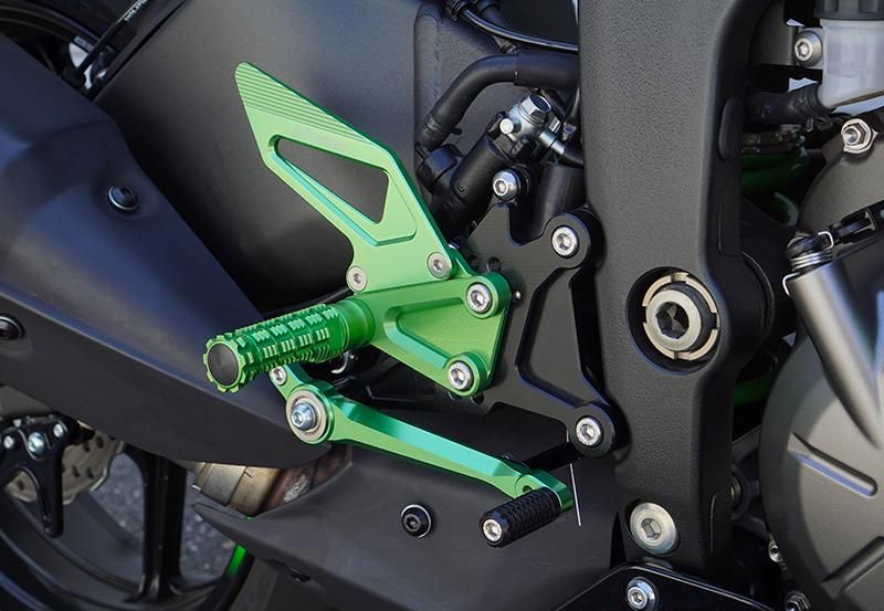 NINJA ZX-6R ZX636 バックステップ 金 SNIPER スナイパー SP0143GD