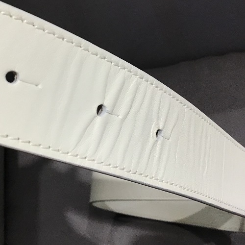 Christian Dior（クリスチャン・ディオール）レザーベルト】の買取価格