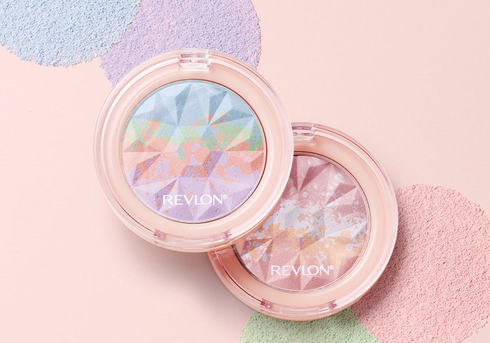 4色で肌色コントロール ツヤめき透明感パウダー『レブロン ルーセント