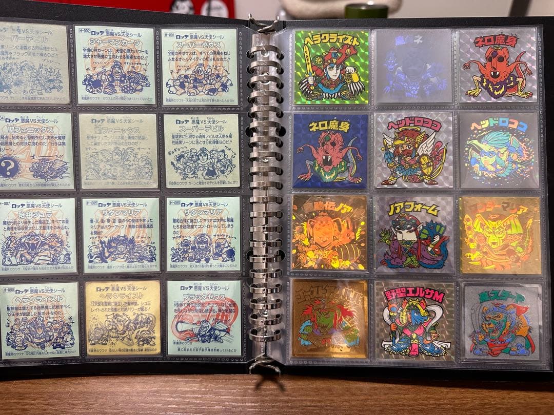 ビックリマン 歴代ヘッドシール ファイル付 - メルカリ