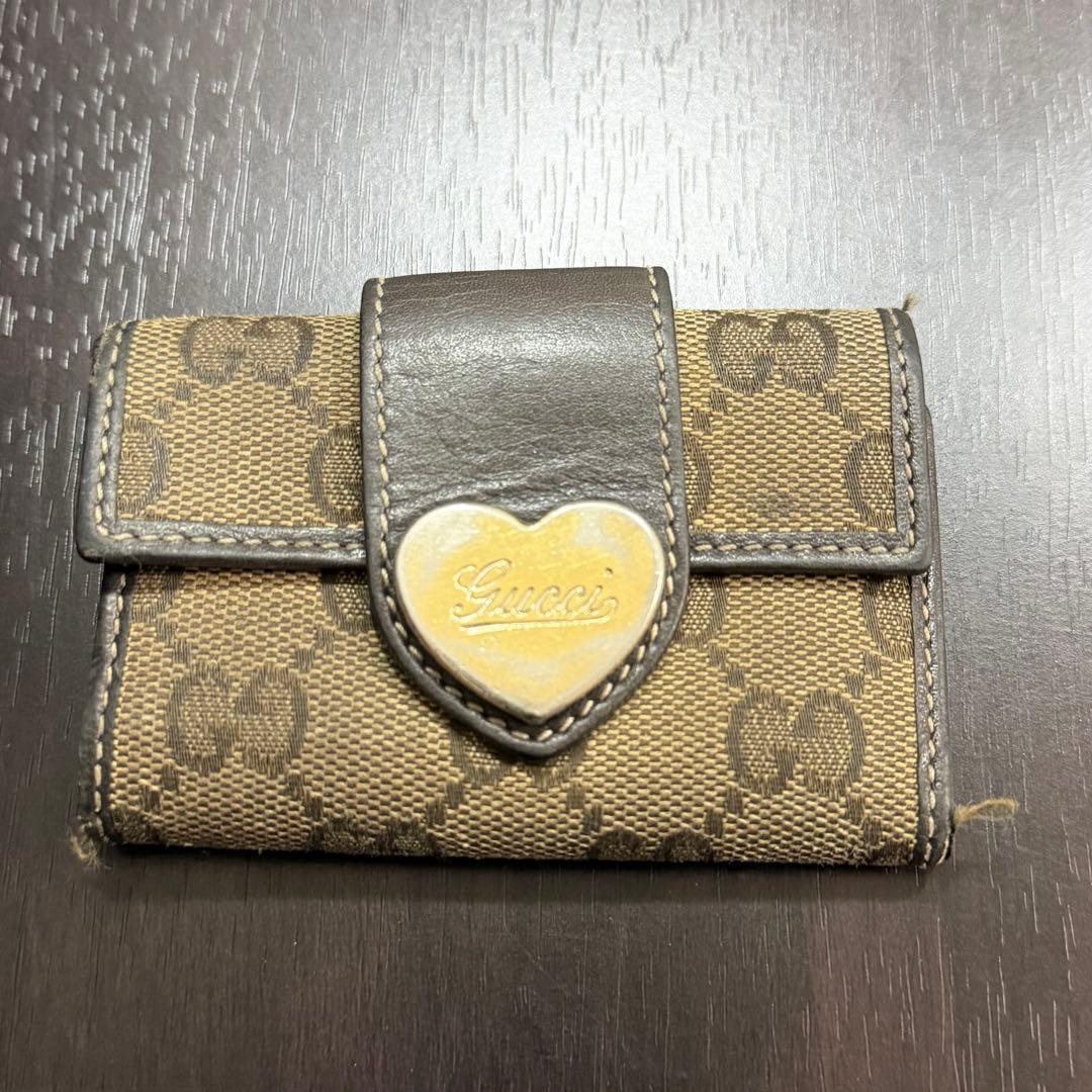 GUCCI キャンパス＆レザー GG柄ブラウン系 ハート 6連キーケース