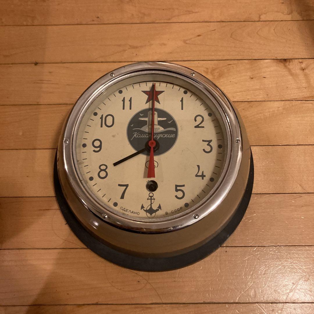 潜水艦　時計 ただの腕時計ではない。本物の潜水艦から生まれたタイムピース、Sinn