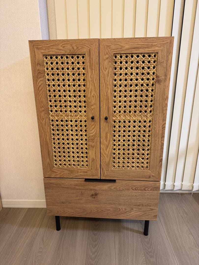 LOWYAラタン調ハイキャビネット幅60センチ Amazon.co.jp: LOWYA ロウヤ 収納棚 キャビネット リビング収納 扉付き