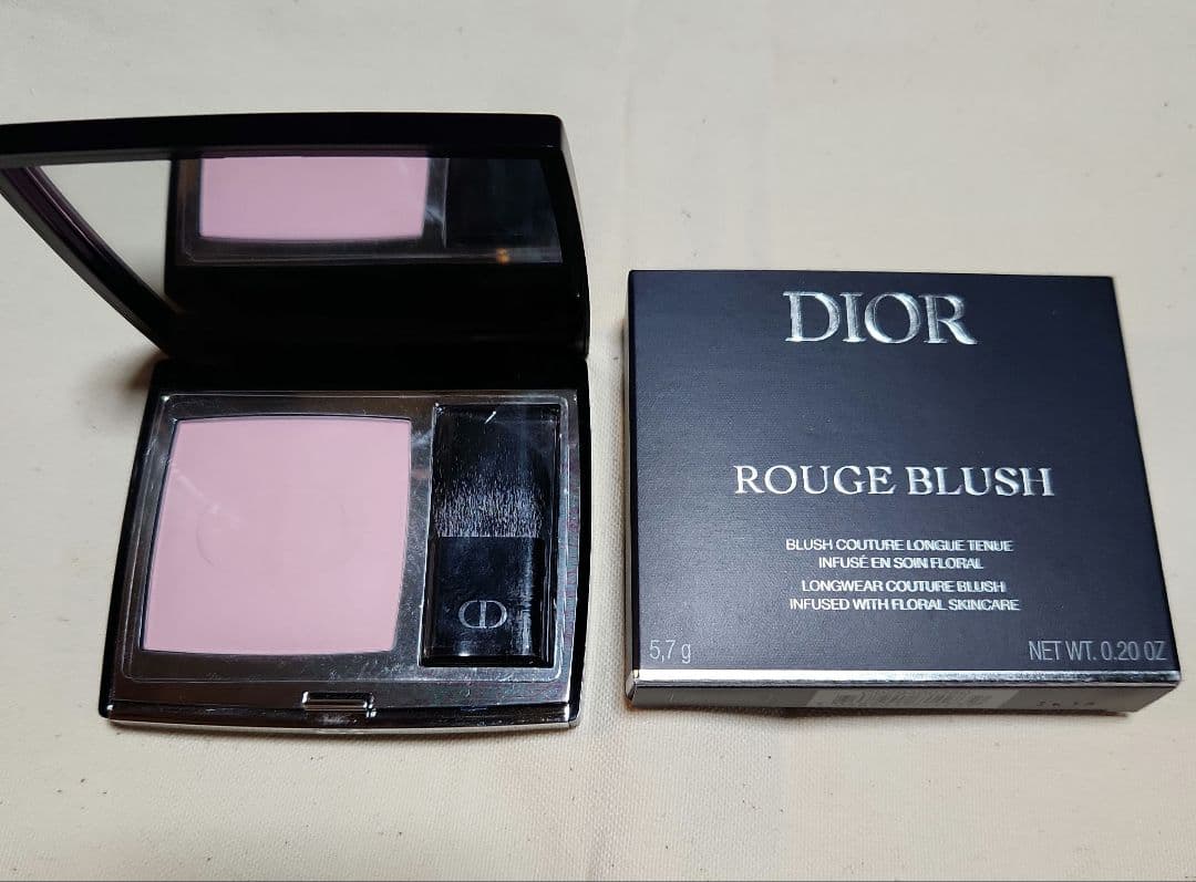 DIOR ROUGE BLUSH ローズポプリン280チーク限定品 DIOR ROUGE BLUSH ローズポプリン280チーク限定品 DIOR ROUGE BLUSH