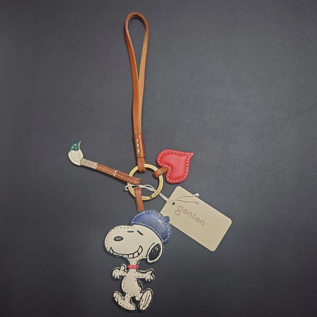 新品 genten ゲンテン レザーチャーム Snoopy スヌーピー ハート