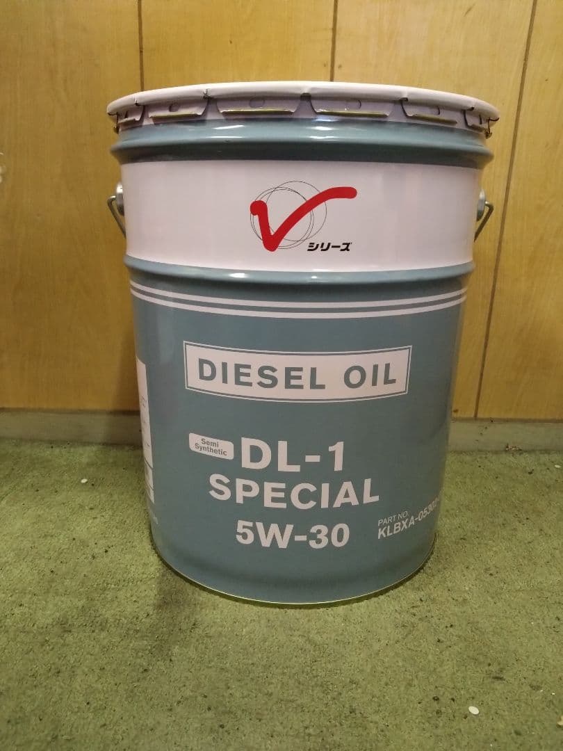 日産 DL-1 スペシャル 5W-30 20L ディーゼルオイル KLB1A-05302 DL-1スペシャル ディーゼルオイル 5W-30 1本(20L
