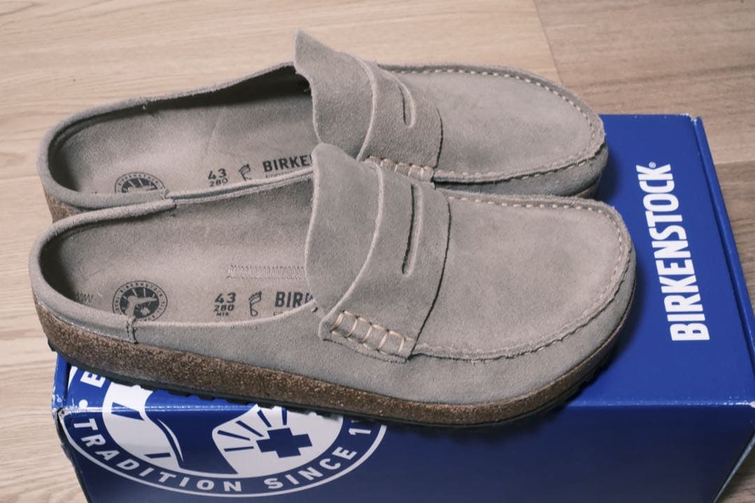 BIRKENSTOCK Naples サンダル Taupe 43 楽天市場】BIRKENSTOCK NAPLES SHEARLING (REGULAR FIT) TAUPE 1028084