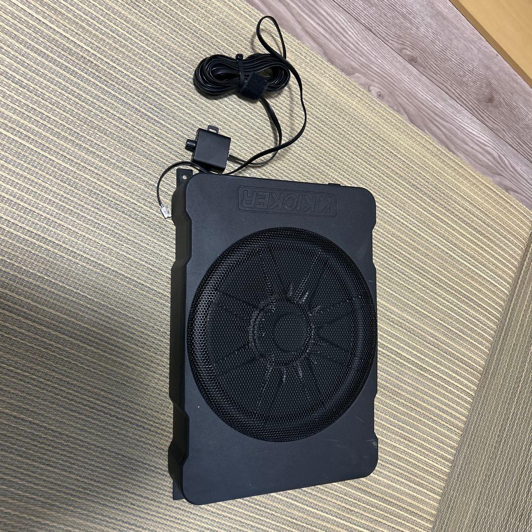 KICKER コンパクトウーファーアンプ付き。要説明分 Amazon.co.jp: KICKERサブウーファーとアンプ3個入りパッケージ - 10
